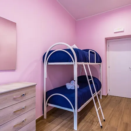 Muzy Flat At Capuana By Napoliapartments Apartamento *