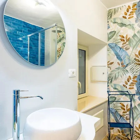 Muzy Flat At Capuana By Napoliapartments Apartamento *