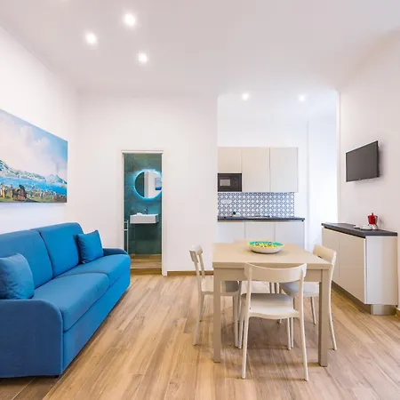 Muzy Flat At Capuana By Napoliapartments Апартаменты *