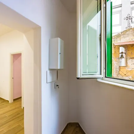 Muzy Flat At Capuana By Napoliapartments