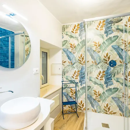 Muzy Flat At Capuana By Napoliapartments Daire Napoli